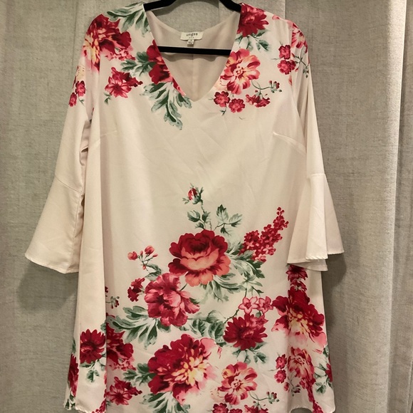 UMGEE USA WOMENS FLORAL DRESS SIZE SMALL.  3/4 FLUTTER SLEEVE - Picture 1 of 9